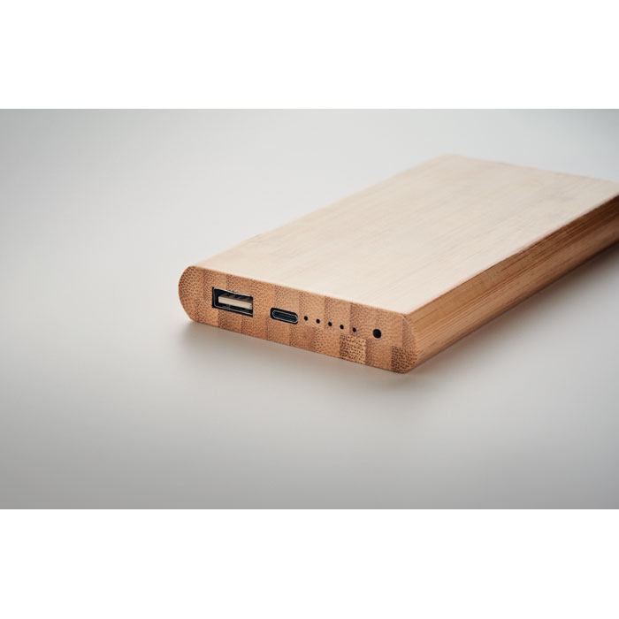 ARENA C - Bamboe powerbank 6000 mAh